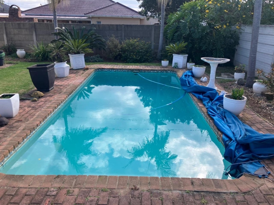 3 Bedroom Property for Sale in Bothasrus Eastern Cape